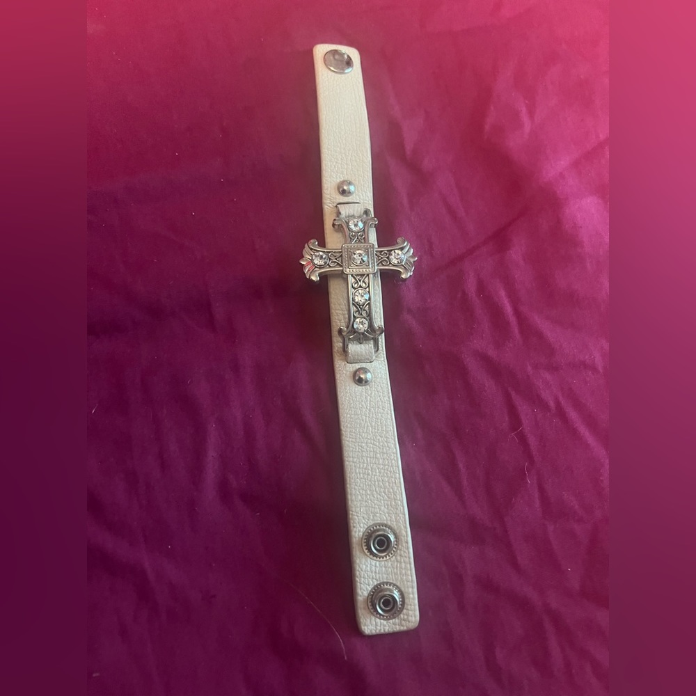 Cross Bracelet